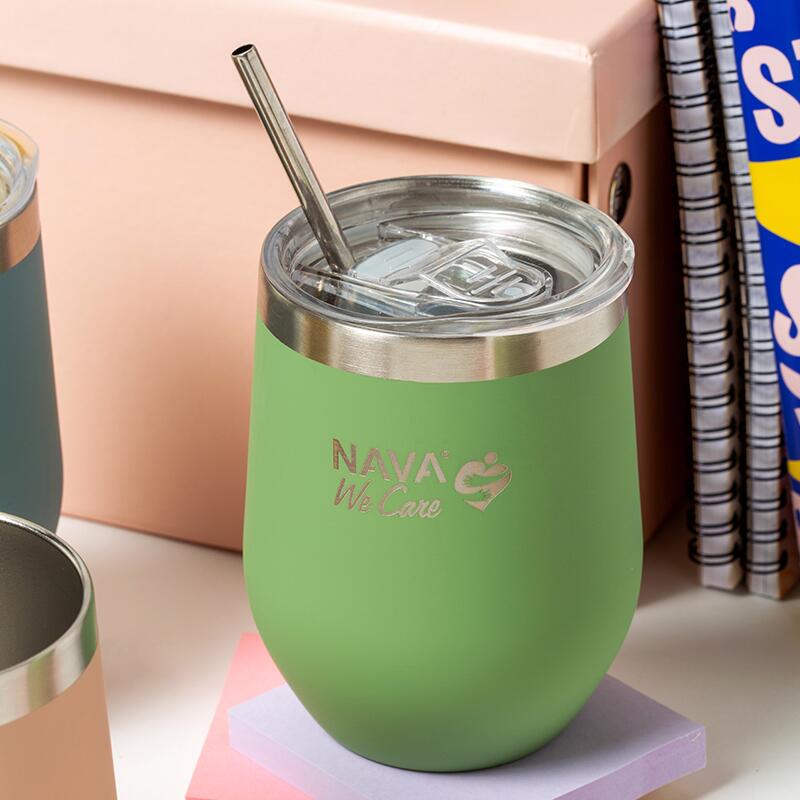 Taza de viaje térmica de acero inoxidable 360 ml – Verde | Con pajita reutilizable y diseño ecológico &quot;We Care&quot;